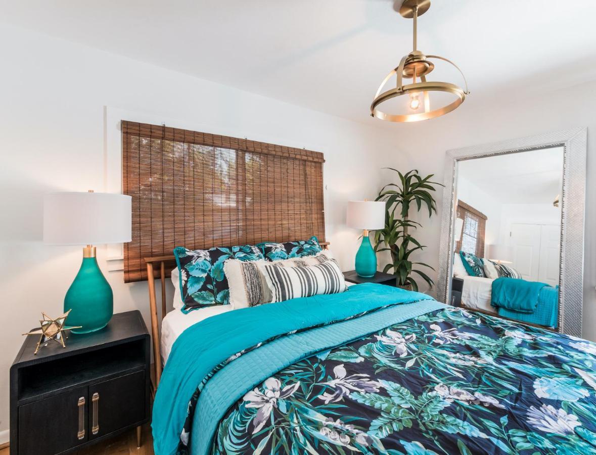 Sandy Pants - Designer Beach Chic Home Steps To Beach Backyard Oasis W Heated Pool Anna Maria Exterior foto