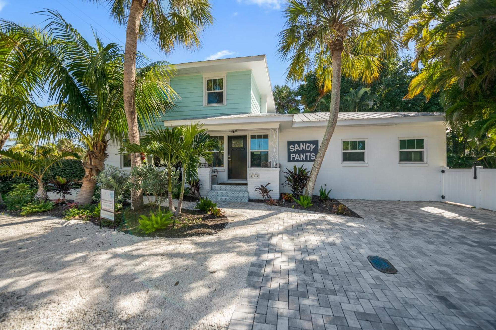 Sandy Pants - Designer Beach Chic Home Steps To Beach Backyard Oasis W Heated Pool Anna Maria Exterior foto